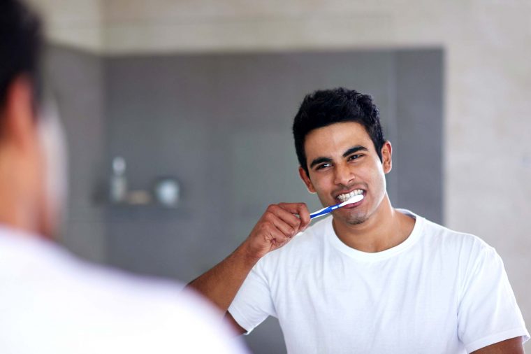 05 Brushing Teeth Innocent Habits That Are Ruining Your Sleep Quality 627586218 Peopleimages